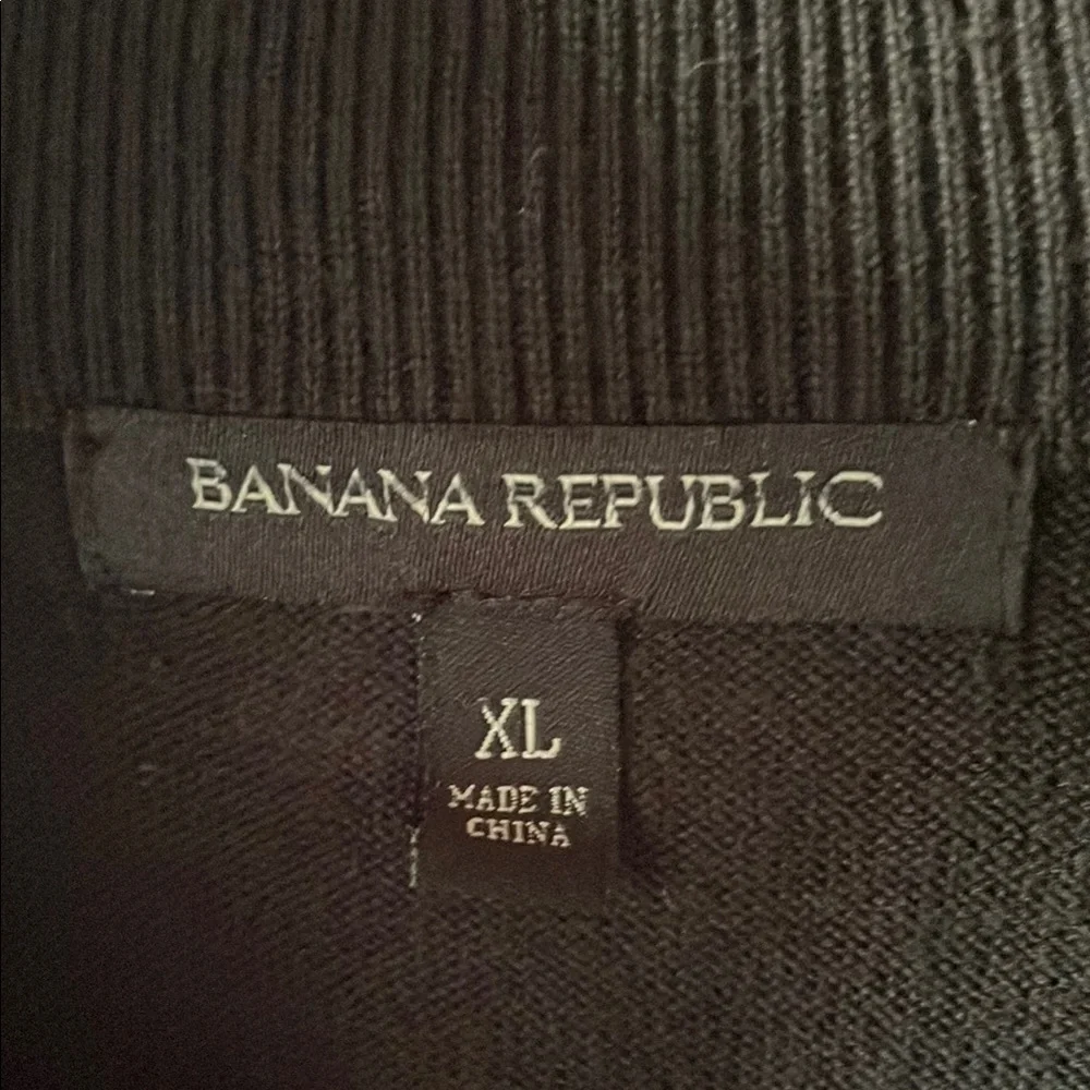 Banana Republic Black Crewneck Sweater Solid Knit Timeless